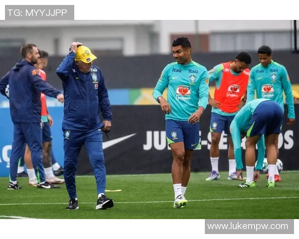 足球世界杯球员体能储备与科学恢复策略研究探讨