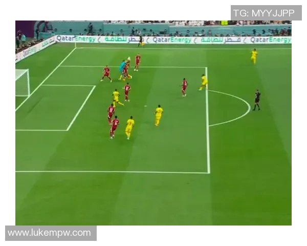 VAR技术再引争议裁判判罚引发教练强烈不满和激烈反应